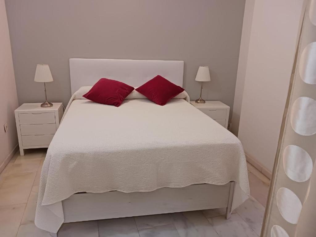 Apartamento Columnas De Adriano. Calle Mármoles, 5 Sevilla